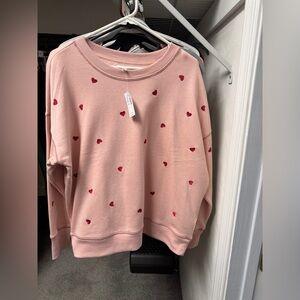 BNWT Valentines/heart crew neck sweatshirt